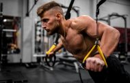 Tocmai te-ai apucat de sală și vrei să-ți crești masa musculară? Iată 3 lucruri care te vor ajuta!