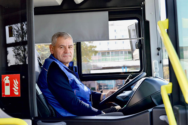 Care sunt responsabilitatile unor soferi de autobuz de tranzit interurban?