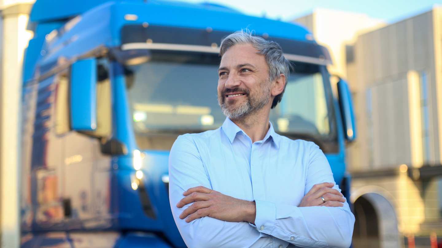Cum îmbunătățește localizarea GPS managementul flotei