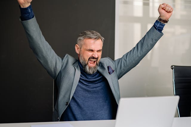 Cum să-ți setezi limite financiare realiste înainte de a începe să joci