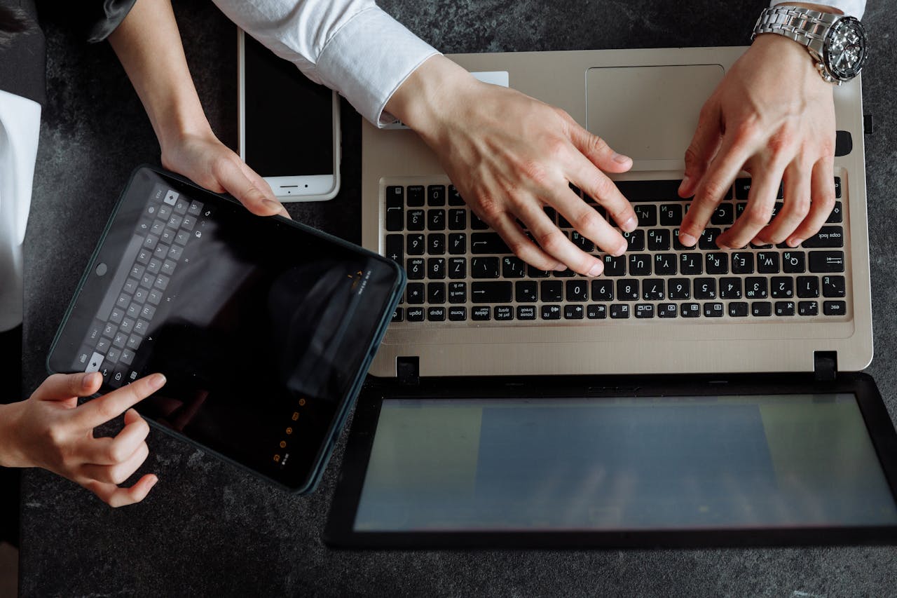 Revoluția digitală a început: de ce inteligența artificială ne modelează prezentul și viitorul