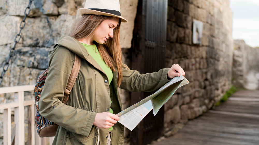Treasure hunt intr-un oras nou: ghidul exploratorului urban