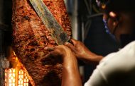 Cum pregătești o shaorma echilibrată: raportul dintre carne, legume, sos și lipie?